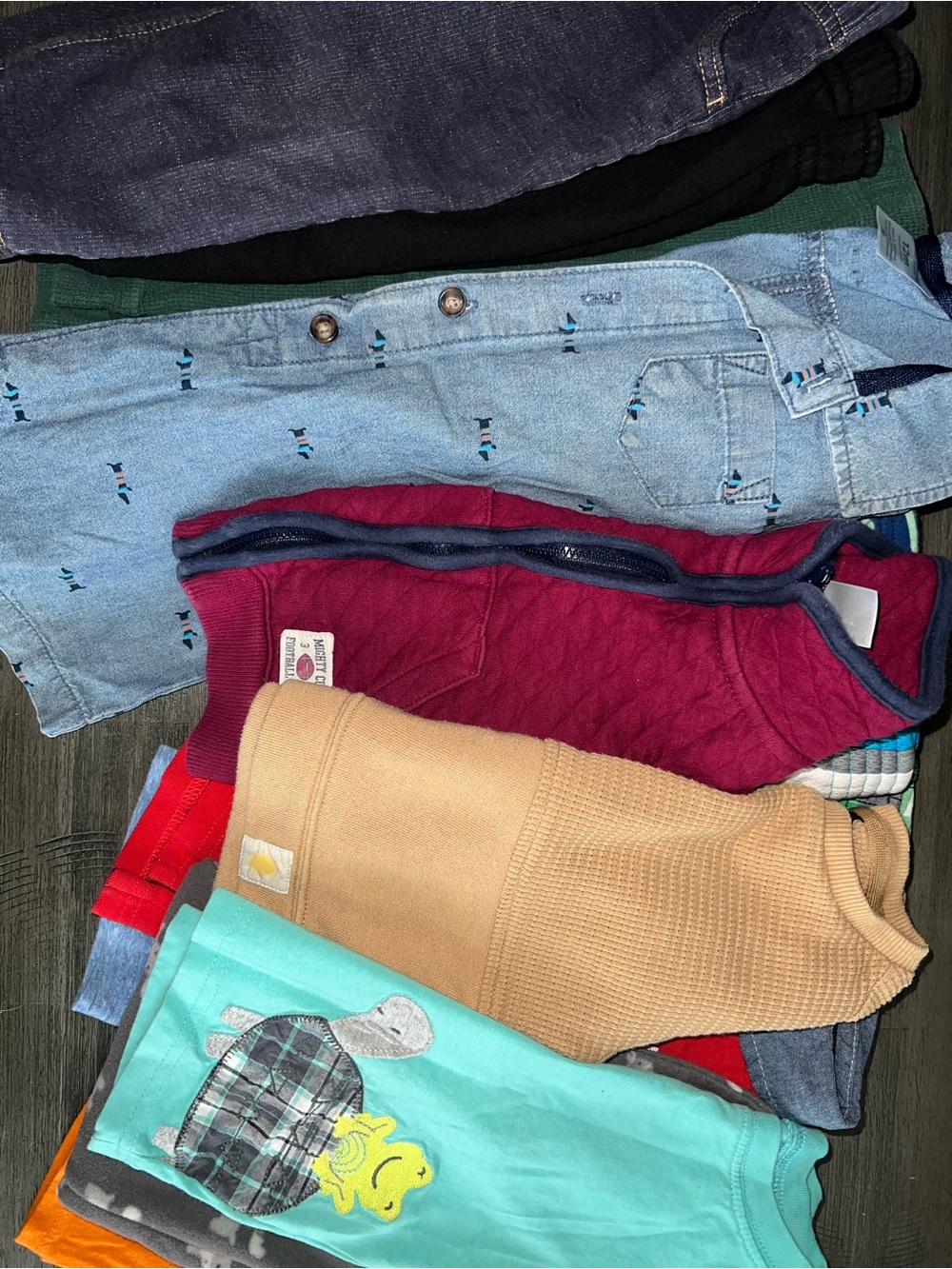 Mixed Boys' 12 month Clothing Bundle - Navy, Red, Teal, Gray & Green - Picture 5 of 6